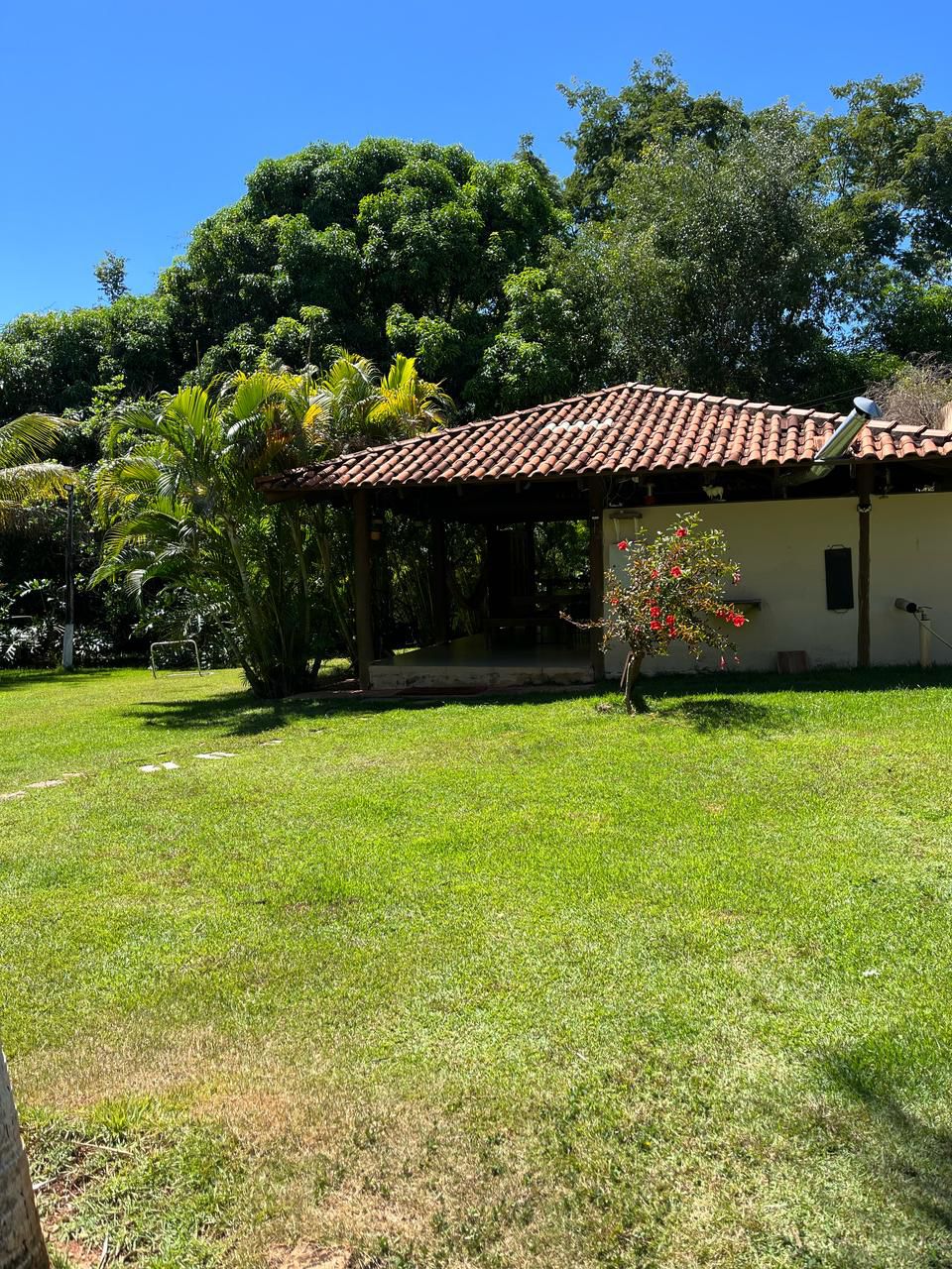 🌅 Aconchego Exclusivo à Beira da Represa de Emborcação - Cascalho Rico, MG! 🏡