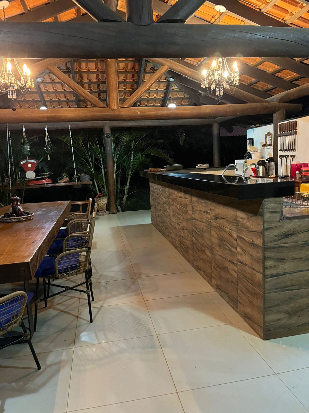🌅 Aconchego Exclusivo à Beira da Represa de Emborcação - Cascalho Rico, MG! 🏡